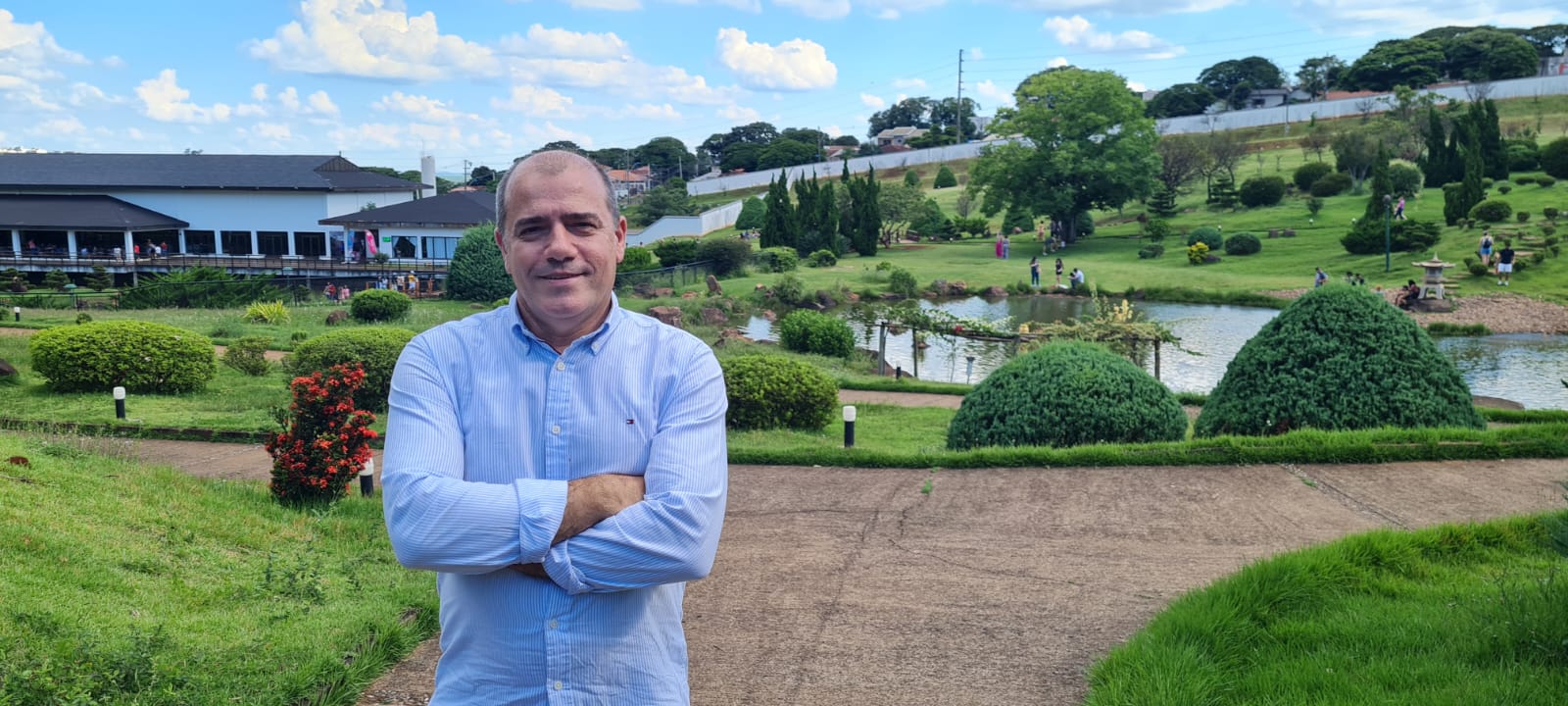 Gilson Mazzola, corretor de imóveis